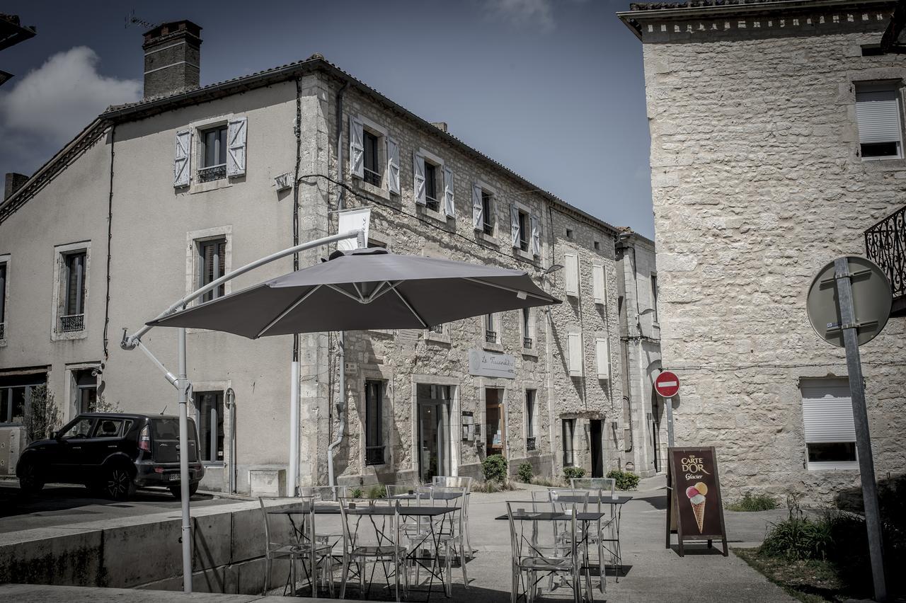 La Tissandiere Hotel Lalbenque Exterior photo